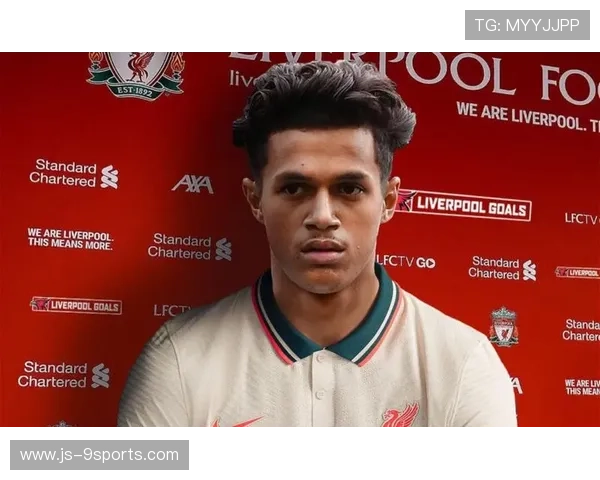 利物浦卡瓦略杀入禁区扫射破门：连贯性极强的进攻艺术